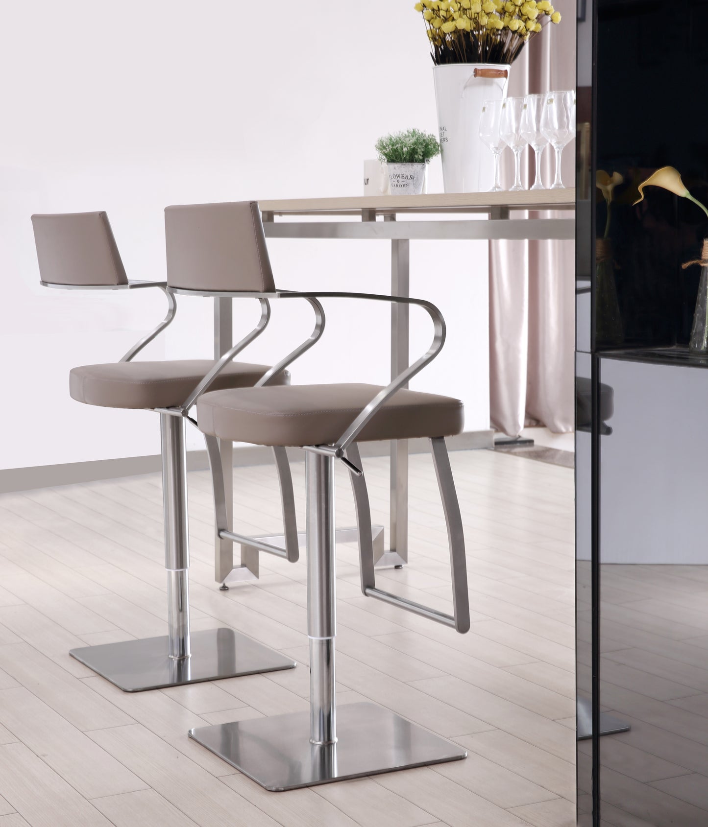Elegant Zuri Bar Stool with Curved Stainless Steel Armrests