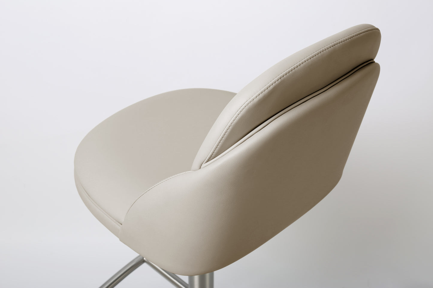 Bar Stool with Back – Seat & Chrome Footrest