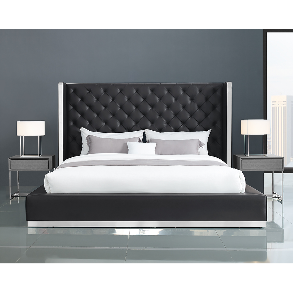 Abrazo King Bed in Black