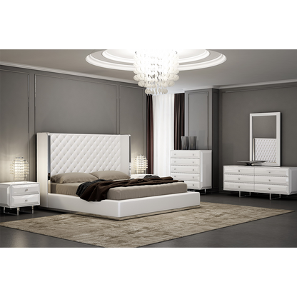 Abrazo King Bed in White