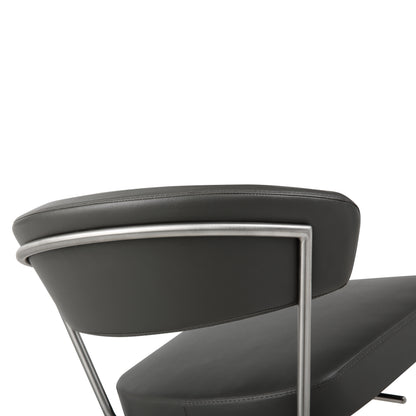 Modern Maureen Barstool – Stylish & Versatile Seating