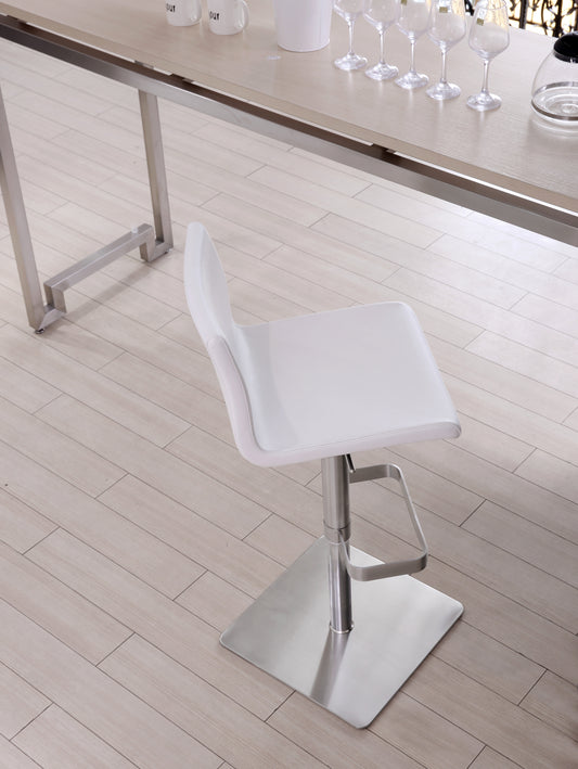 Elegant Watson Barstool – Stylish & Comfortable Seating