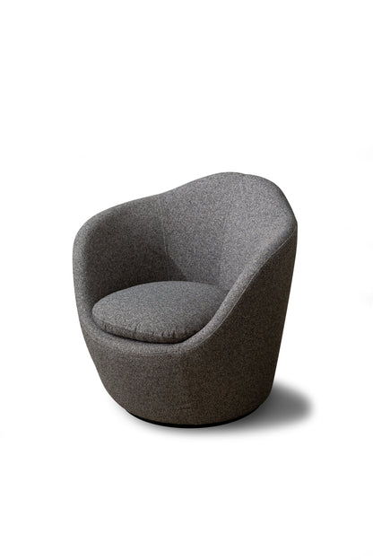 Stone Accent Chair – Modern Elegance & Comfort